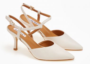 Εξώφτερνες μυτερές γόβες με λεπτό τακούνι - Μπεζ - Issue - 