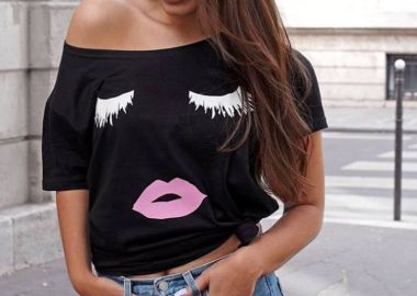 EYELASHES BLACK T-SHIRT - fashionroom - 