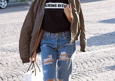 F*CKING BITCH BLACK T-SHIRT - fashionroom - 