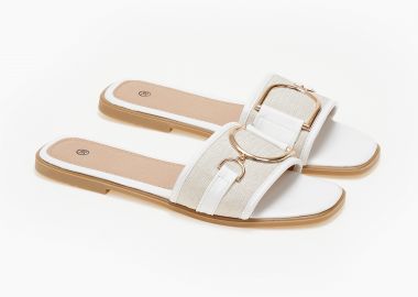 Flat ανοιχτά σανδάλια με φάσα και μεταλλική λεπτομέρεια - Λευκό - Issue - 