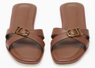 Φλατ γυναικεία σανδάλια με χιαστί σχέδιο - Κάμελ - Issue - 