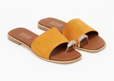 Φλατ σανδάλια ελληνικής κατασκευής με suede φάσα και δαχτυλίδι - Πορτοκαλί - Issue - 