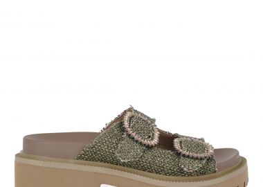 FLATFORMS σχέδιο: U465D9332 - Noa Harmon - 