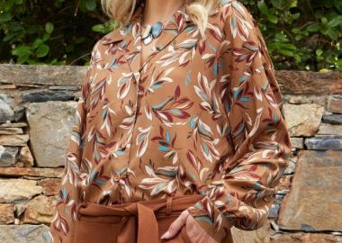 ΦΛΟΡΑΛ ΠΟΥΚΑΜΙΣΟ ΜΕ ΓΙΑΚΑ - Anna Raxevsky - 