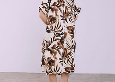 Φόρεμα εμπριμέ με τσέπες μίντι SQ7948.8068+1 - Celestino - 