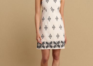 Φόρεμα λινό με κεντήματα - 5206634942548 -  - 