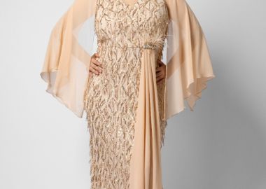 Φόρεμα maxi με παγιέτες και μουσελίνα στα μανίκια σε nude χρώμα plus size -  - 