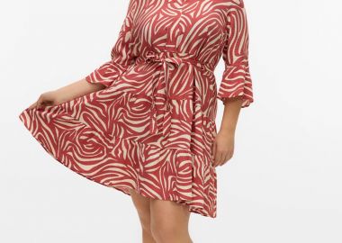 Φόρεμα με βολάν εμπριμέ σε εκαι χρώμα plus size -  - 