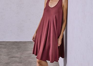 Φόρεμα μονόχρωμο από βισκόζη SQ7587.8590+4 - Celestino - 