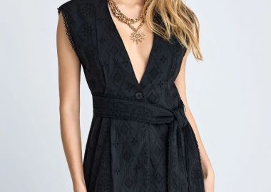 Funky Buddha Γιλέκο με Διάτρητο Κεντημένο Μοτίβο FBL013-111-01 Μαύρο - Funky Buddha - 
