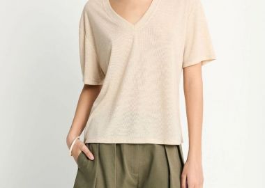 Funky Buddha Γυναικείο T-shirt με V Λαιμόκοψη FBL013-167-04 Μπέζ - Funky Buddha - 