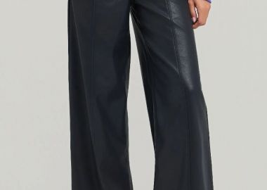 Funky Buddha Γυναικείο wide leg παντελόνι από οικολογικό δέρμα (PU) FBL012-129-02 Μαύρο - Funky Buddha - 