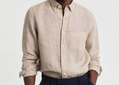 Gant ανδρικό λινό πουκάμισο button down με τσέπη και κεντημένο λογότυπο Regular Fit - 3240120 Καφέ Latte - GANT - 