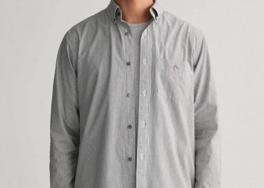 Gant ανδρικό πουκάμισο button down με ψιλό ριγέ σχέδιο και τσέπη με κεντημένο λογότυπο Regular Fit - 3000140 Μαύρο - GANT - 