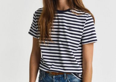 Gant γυναικείο T-shirt με ριγέ σχέδιο και κεντημένο λογότυπο Regular Fit - 4200564 Μπλε Σκούρο - GANT - 