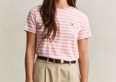 Gant γυναικείο T-shirt με ριγέ σχέδιο και κεντημένο λογότυπο Regular Fit - 4200564 Ροζ - GANT - 