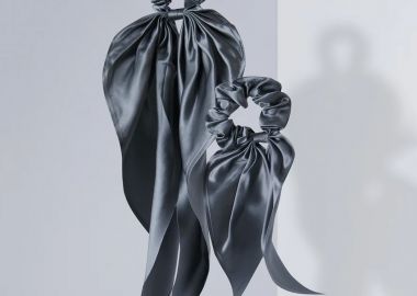 Γκρι μεταξωτά λαστιχάκια με κορδέλα - JUST SILK - 