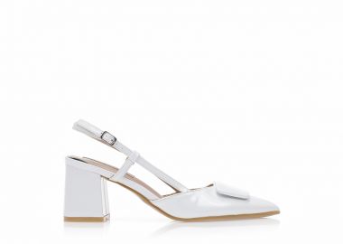 Γόβες λευκές λουστρίνι με αγκράφα ΛΕΥΚΟ - Tsoukalas - 