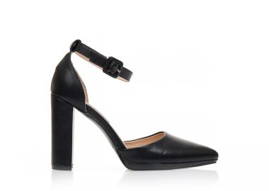 Γόβες μαύρες δερματίνη με λουράκι στον αστράγαλο μυτερές ΜΑΥΡΟ - Tsoukalas - 