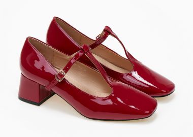 Γόβες με χοντρό τακούνι και μπαρέτα - Μπορντώ - Issue - 