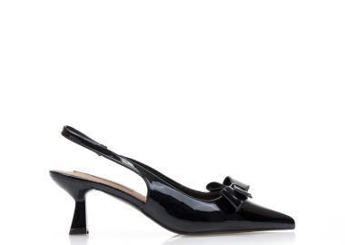 Γόβες mules μαύρες λουστρίνι με φιόγκο ΜΑΥΡΟ - Tsoukalas - 