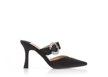 Γόβες mules μαύρες σατέν με στρογγυλή αγκράφα από στρας ΜΑΥΡΟ - Tsoukalas - 