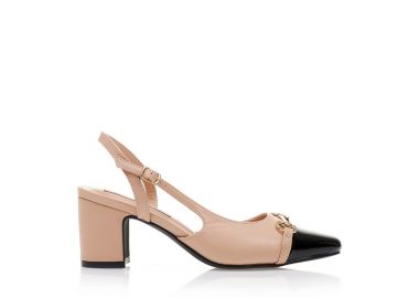 Γόβες mules nude με μαύρη λουστρίνι λεπτομέρεια και αγκράφα NUDE - Tsoukalas - 