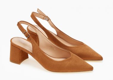 Γόβες μυτερές εξώφτερνες με suede υφή - Κάμελ - Issue - 