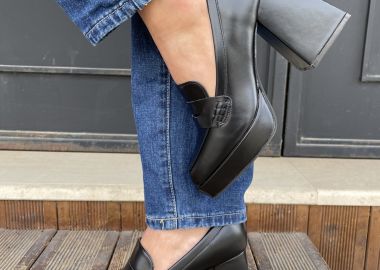 Γόβες τύπου loafers με χοντρό τακούνι - Μαύρο - Issue - 