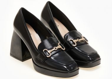 Γόβες τύπου oxford με αγκράφα - Μαύρο - Issue - 