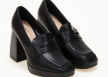 Γόβες τύπου oxford με χοντρό τακούνι - Μαύρο - Issue - 