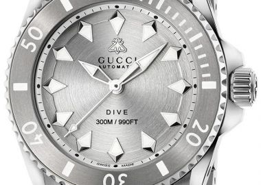 GUCCI Dive Automatic Swiss Made - YA136354, Silver case with Stainless Steel Bracelet - Gucci - 