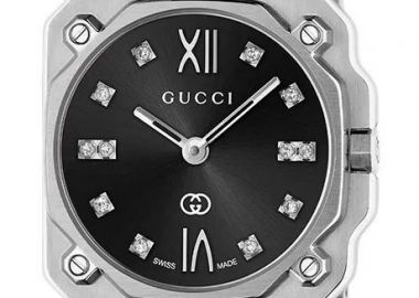 GUCCI G-Flat Diamond Small Swiss Made - YA166507, Silver case with Stainless Steel Bracelet - Gucci - 