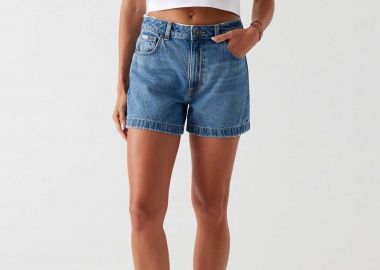 Guess γυναικείο denim σορτς ψηλόμεσο πεντάτσεπο Mom Fit - W5GD0SD5O13 Denim Blue - GUESS - 