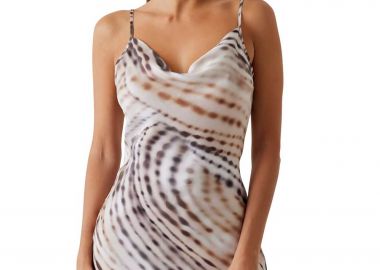 Guess γυναικείο midi αμάνικο φόρεμα με λεπτή τιράντα Slim Fit 