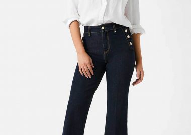 Guess γυναικείο τζιν παντελόνι chino με διακοσμητικά κουμπία και logo patch 