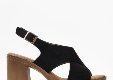 Γυναικεία clogs - πέδιλα με χιαστί σχέδιο - Μαύρο - Issue - 