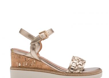 Γυναικεία πέδιλα Tamaris 1-28334-46 900 χρυσό δέρμα - Tamaris - 
