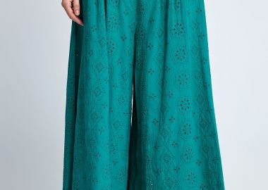 Γυναικεία relaxed fit παντελόνα από βαμβάκι - FUNKY BUDDHA - 