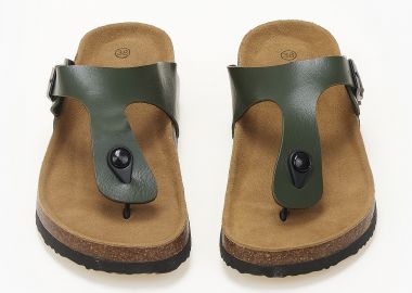 Γυναικεία σανδάλια flatform με αγκράφα και δίχαλο - Πράσινο - Issue - 