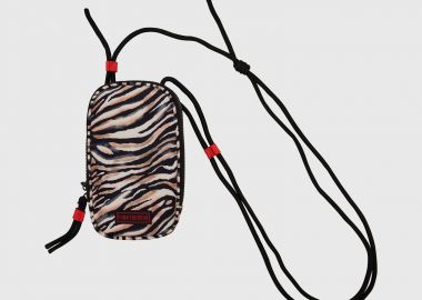 Γυναικεία θήκη κινητού - FUNKY BUDDHA - 