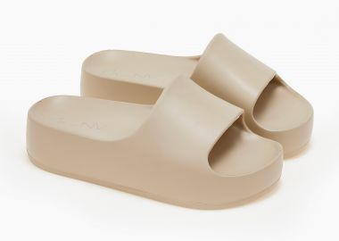 Γυναικείες δίπατες σαγιονάρες με φάσα - Nude - Issue - 