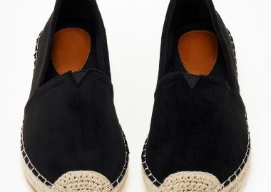 Γυναικείες εσπαντρίγιες με suede υφή - Μαύρο - Issue - 