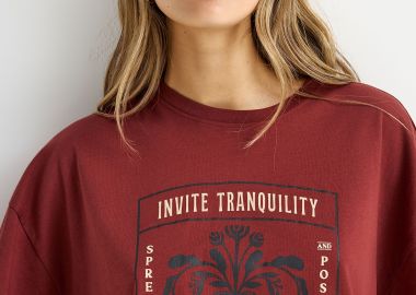 Γυναικείο βαμβακερό loose t-shirt με τύπωμα - FUNKY BUDDHA - 