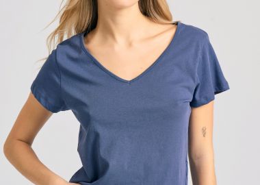 Γυναικείο βαμβακερό t-shirt με άνοιγμα V - FUNKY BUDDHA - 