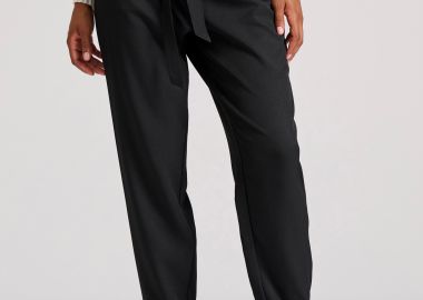 Γυναικείο casual παντελόνι με πιέτες - FUNKY BUDDHA - 