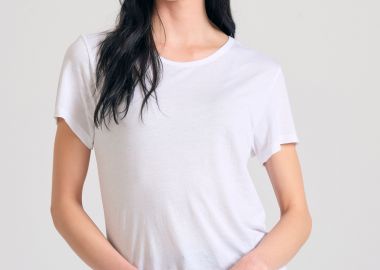 Γυναικείο μονόχρωμο t-shirt από βισκόζη - FUNKY BUDDHA - 