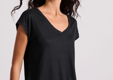 Γυναικείο μονόχρωμο t-shirt από βισκόζη - FUNKY BUDDHA - 