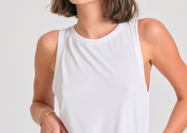 Γυναικείο μονόχρωμο tank top με μοντάλ - FUNKY BUDDHA - 