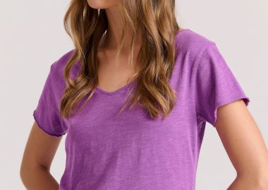 Γυναικείο t-shirt με Funky Buddha τύπωμα στην πλάτη - FUNKY BUDDHA - 